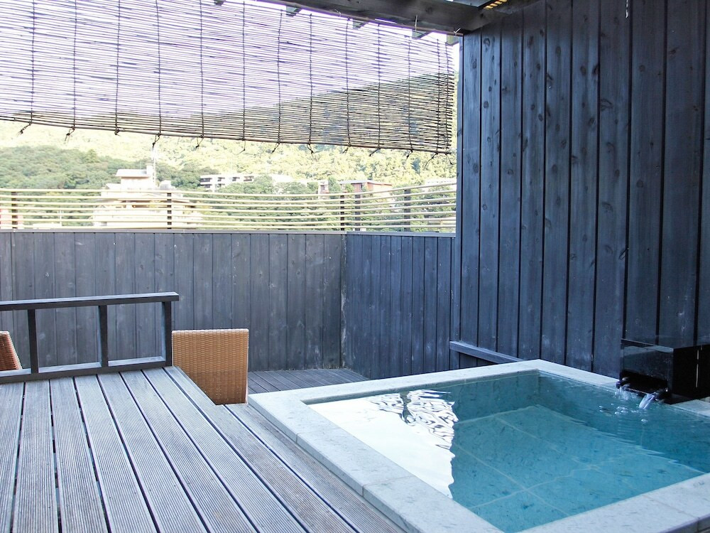 源泉100%の“美肌の湯”であったまろ♡4043229