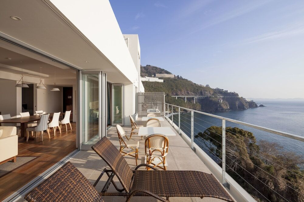 6. UMITO VOYAGE ATAMI3639127