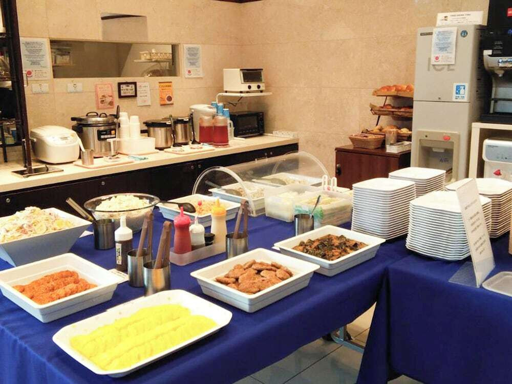 朝食