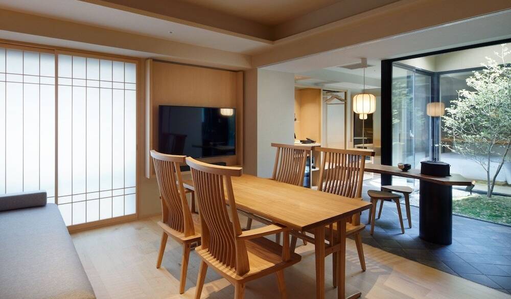 プレミアスイート② / 2