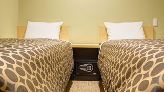 天然温泉（サウナ）特典付き！スタンダードツインルーム 【イーストタワー】