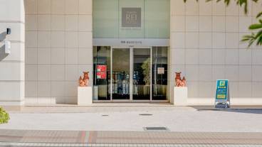 施設の入り口 / 20