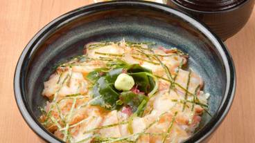 食事・飲み物 / 28