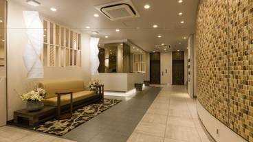 内部エントランス / 2