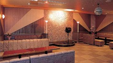 カラオケ ルーム / 6