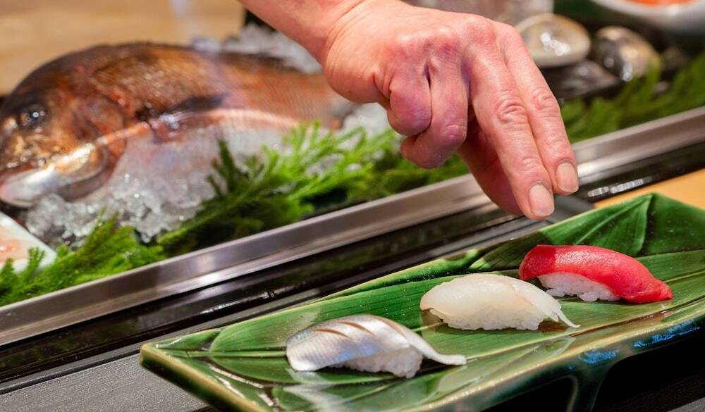 鮨処「八一」 / 1