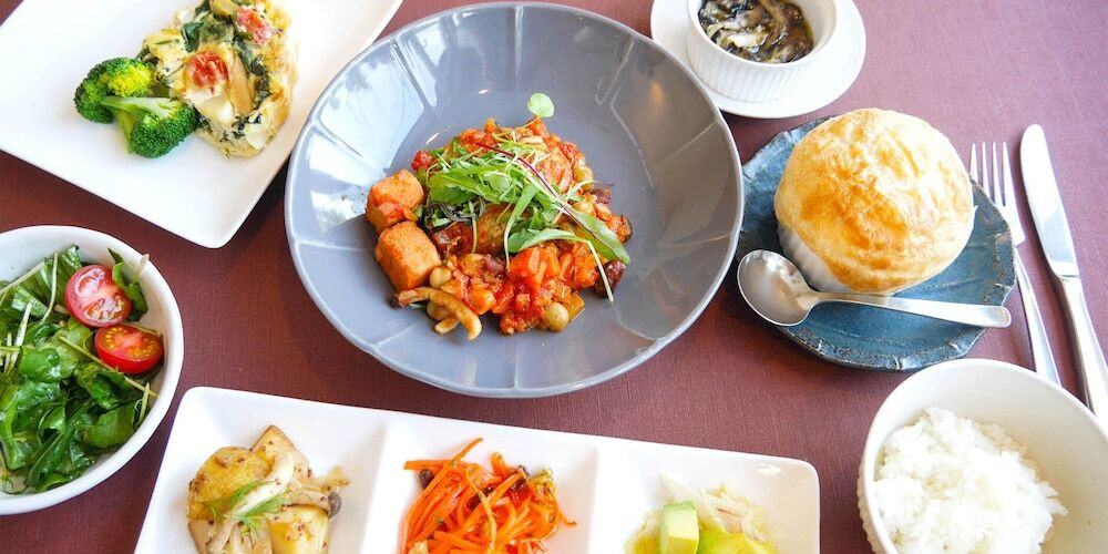 旅館のお食事処