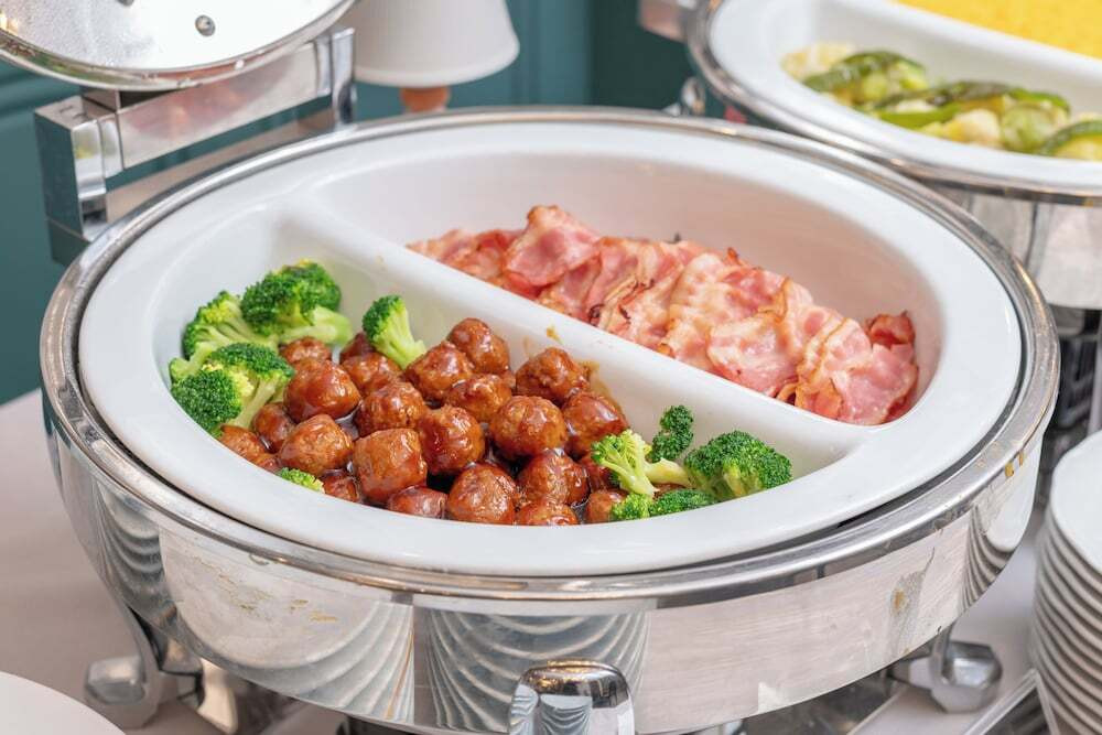 朝食ビュッフェ