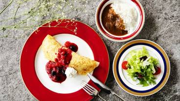 食事・飲み物 / 12