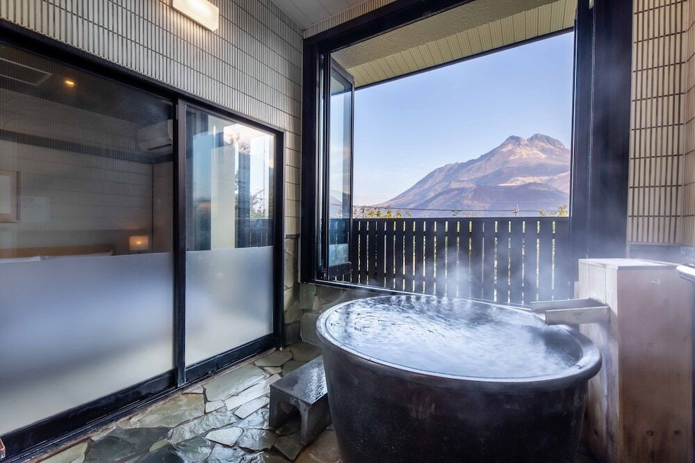 和の伝統と現代のセンスが融合したおしゃれ客室3957268