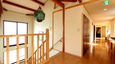 内部エントランス / 2