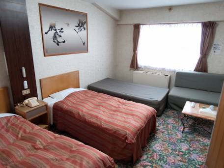 志賀グランドホテル / 2