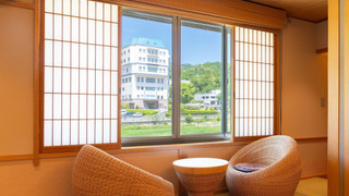 和室 川側角部屋 禁煙