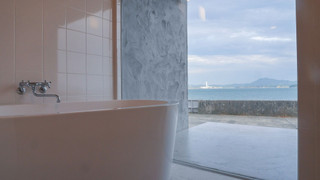 オーシャンフロント ルーム