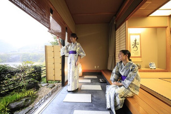 5．中川温泉 信玄館3702422