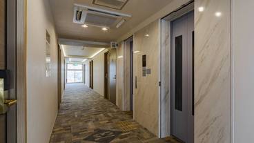 エレベーター / 1