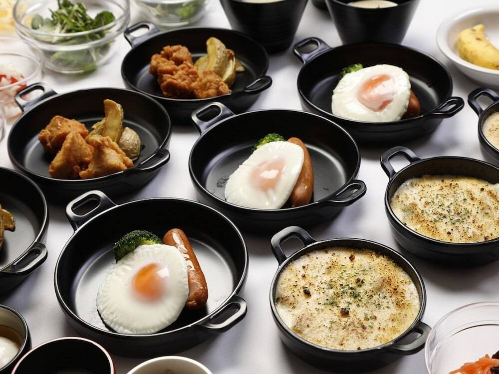 朝食