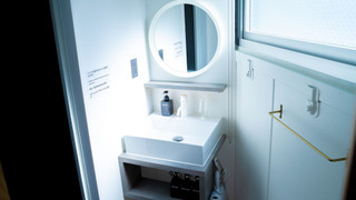 デラックス スタジオ