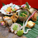 京都に行ったら一度は行きたい！五感で味わう「京料理」5選