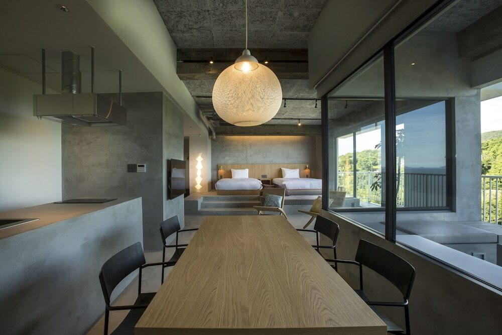 オーシャンスイート302