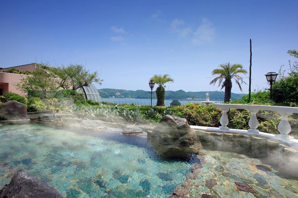 まるで船に乗っているよう、全室から下田湾を一望3658730