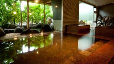 石華の湯内湯 / 2