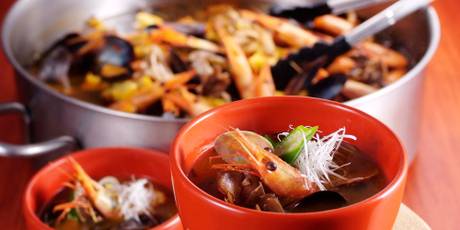 加賀屋グループ 虹と海