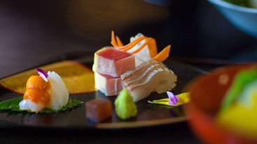 食事・飲み物 / 4