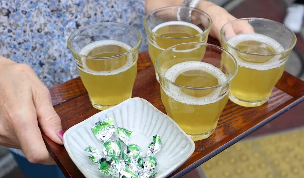 こちらではオリジナルの「緑茶deアールグレイ」を提供してくださいました。香りが良くて自分へのお土産にしたい一品で、お店でもホテルでも購入可能。