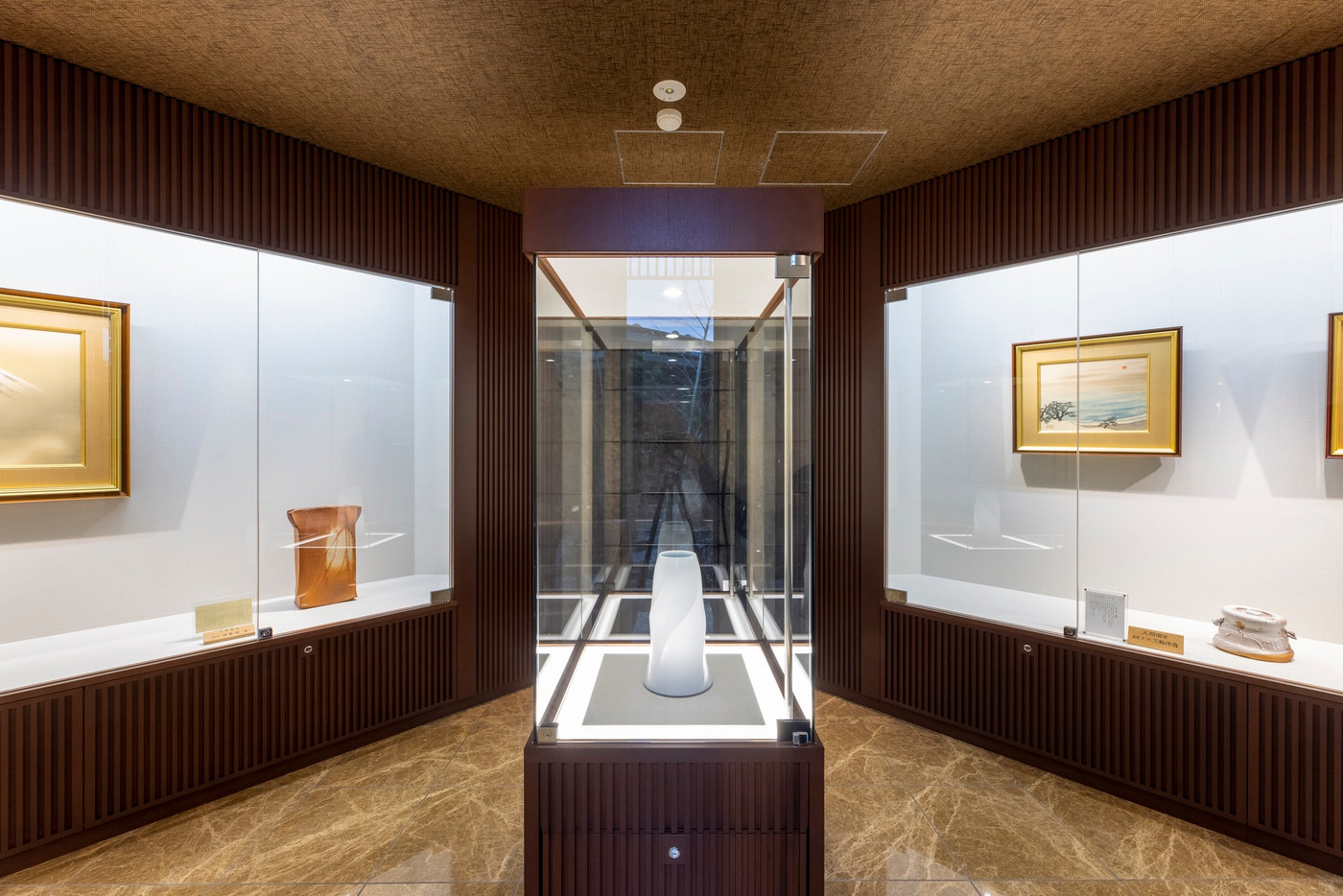 高級感漂う雰囲気にうっとり♡ギャラリーや庭園など見どころ満載4009456