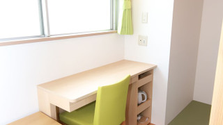 ベーシック 4 人部屋 ベッド (複数台) 禁煙 冷蔵庫