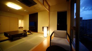 新館 月ノ想ファミリールーム（松風）