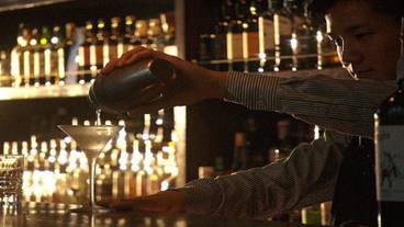 「ANNIE HALL BAR」　ソムリエ　 / 11