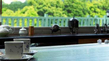 ロビーラウンジ / 4