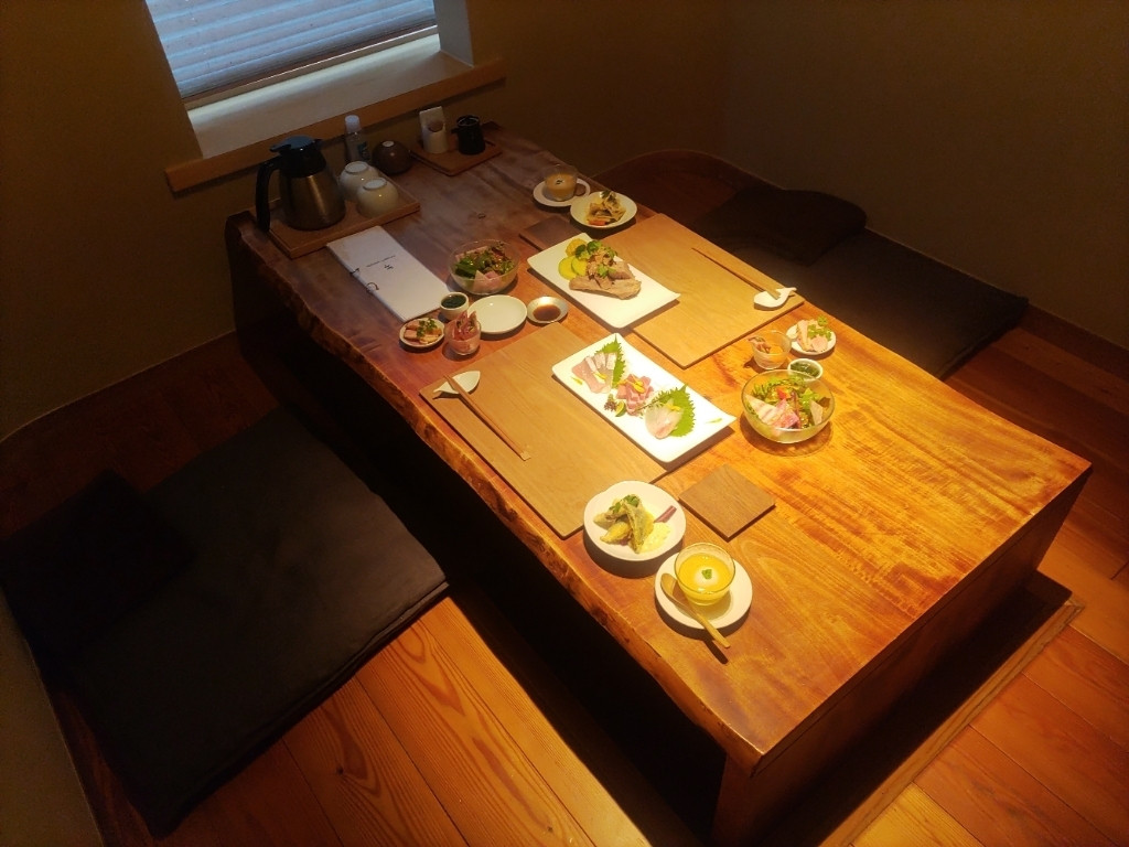 「小坪海岸 凛花」 料理 181684783 