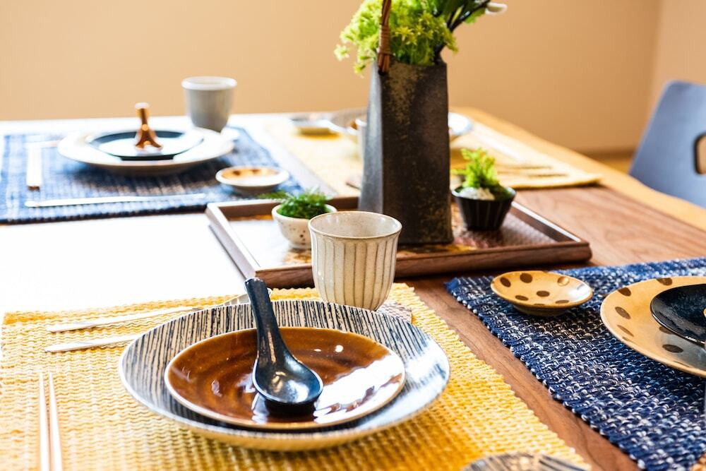 客室内のダイニングエリア