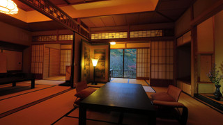 【特別室｜A】源泉内湯◆踏込＋10畳＋8畳＋広縁／角部屋（74平米以上）