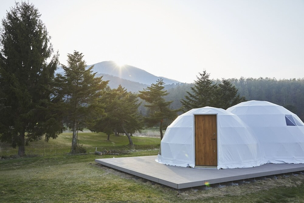 ラグジュアリーにグランピングを楽しむなら長野へ4231298