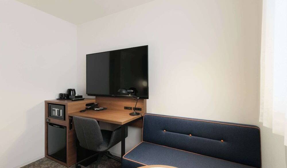 ツインルーム 家具 / 3