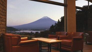 ロビー（夕方） / 6