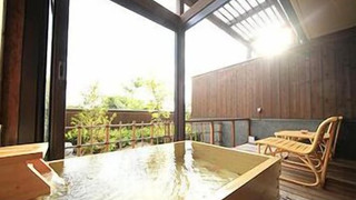 風の棟1階・露天風呂付和室10畳【お食事は遊花亭の個室にて】(チェックインは18：00まで)