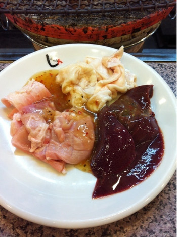 「しちりん 松戸東口店」料理 974748 レバー、シロ、ナンコツ 580円