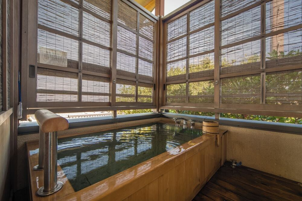 和味の宿 角上楼(ナゴミノヤド カクジョウロウ) / 6