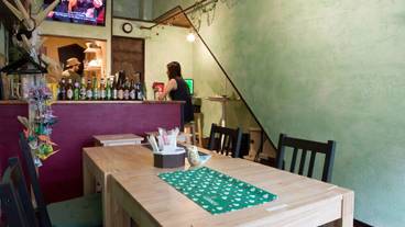 ロビーラウンジ / 4