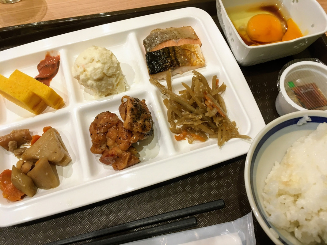 無料朝食。目立った特徴はないけどおいしいです