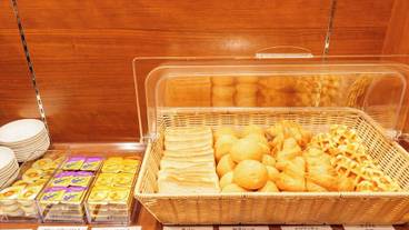 朝食ビュッフェ / 16