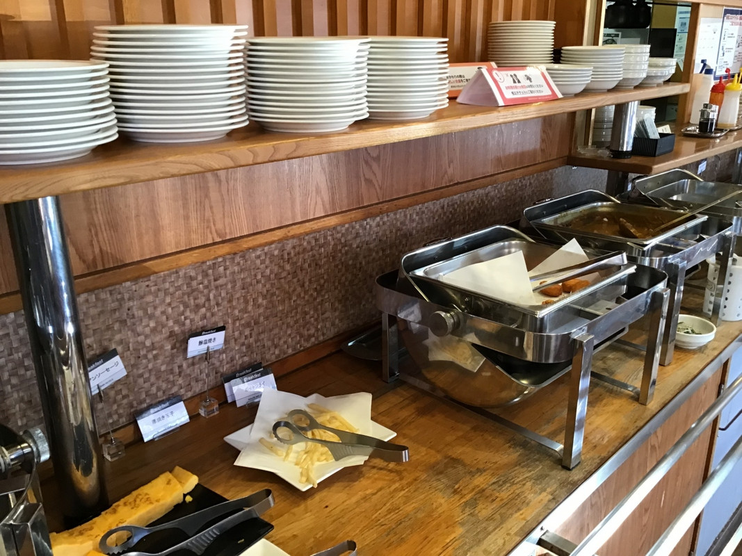 レストラン　内部。