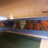 釉薬で描かれた陶板焼の壁面 / 4