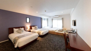 [禁煙] 和洋室ジュニアスイート＜120㎝ベッド×2台＞最大6名 (バルコニー付)