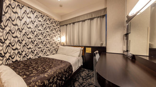 エコノミー ダブルルーム 喫煙可